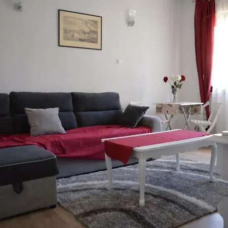 Marianum Apartment *